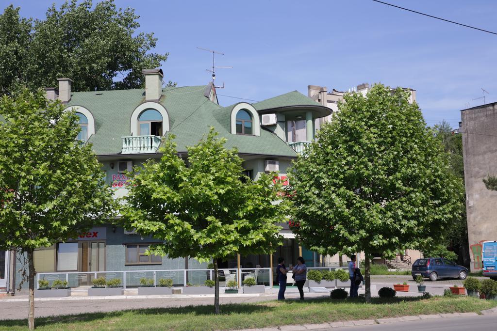 Guesthouse Villa Modex Paraćin Exteriér fotografie
