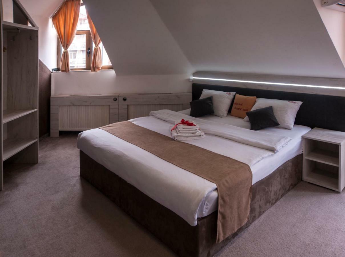 Guesthouse Villa Modex Paraćin Exteriér fotografie